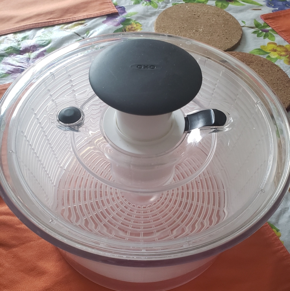 Salad spinner - Picture 2 of 3